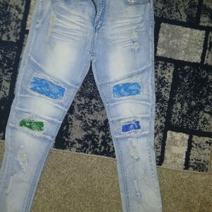 Men's Light Blue Skinny Jeans with Distressed Details